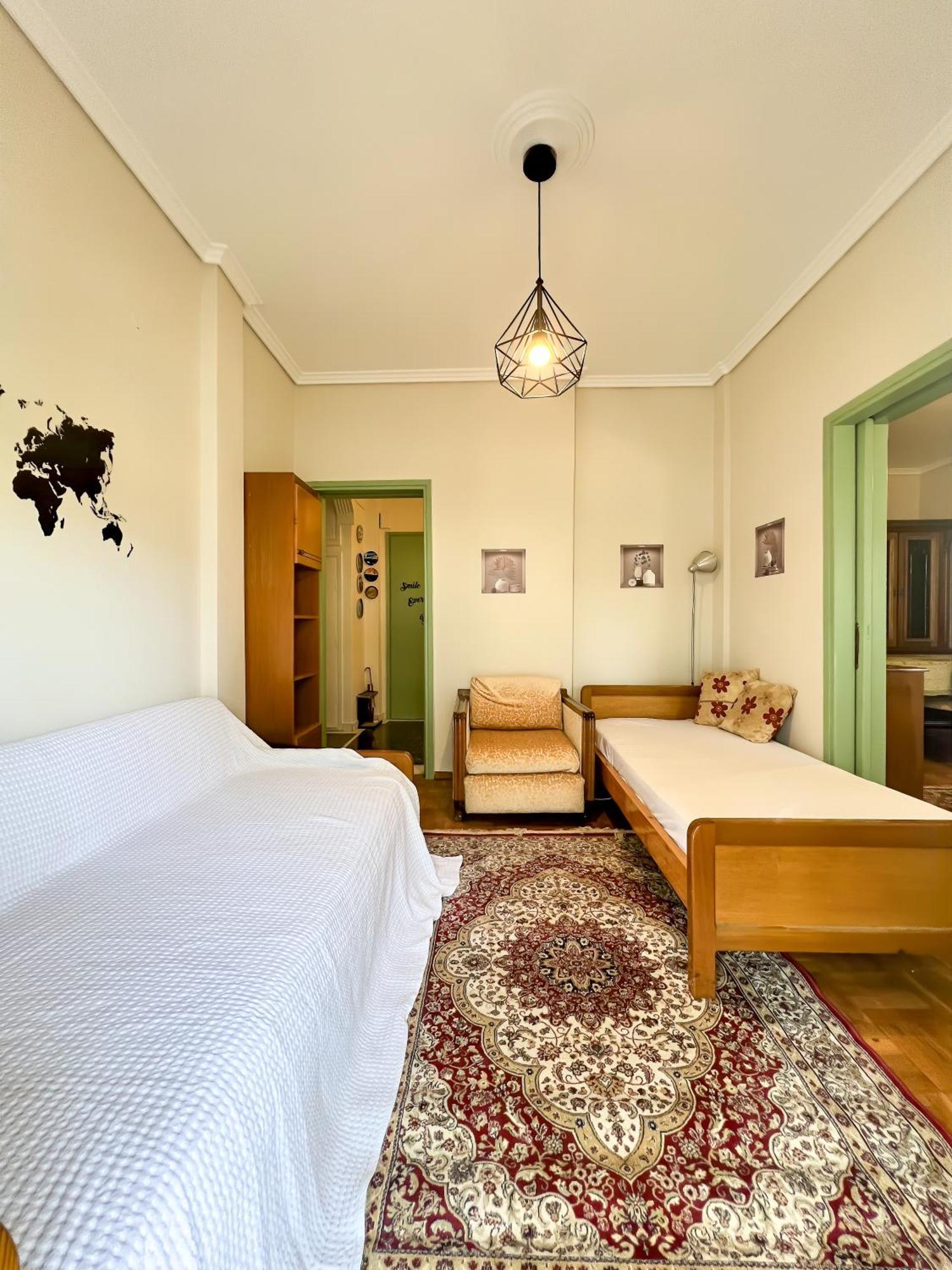 Sonia'S Skg 3 Bedroom Family Apartment - Near Metro Tesalonika Bagian luar foto