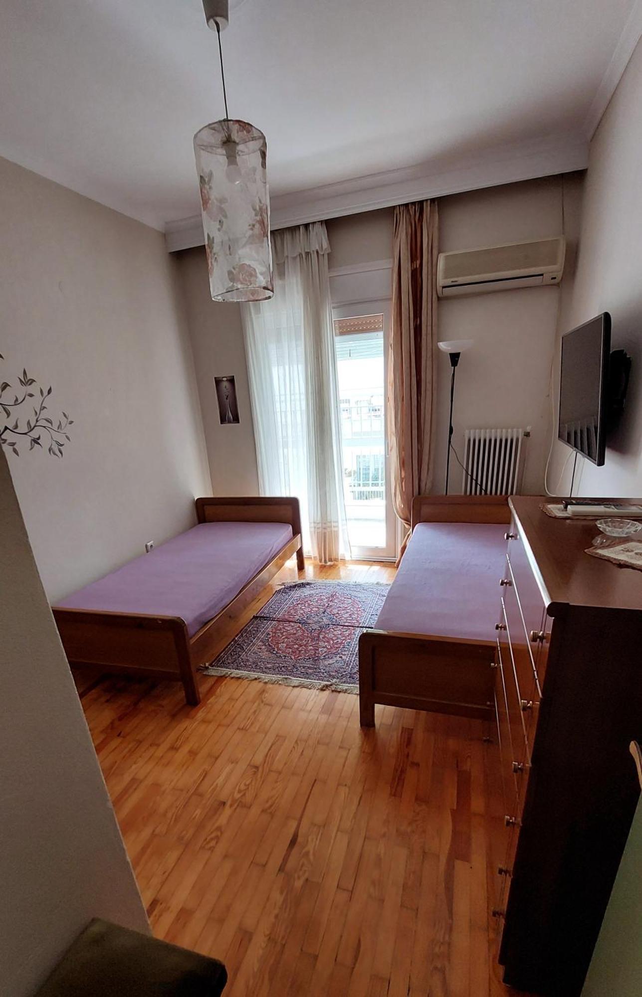Sonia'S Skg 3 Bedroom Family Apartment - Near Metro Tesalonika Bagian luar foto
